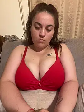 yzabell18 online show from March 10, 9:52 pm