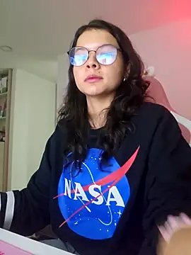 azumiichan online show from April 14, 12:43 am