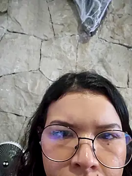 azumiichan online show from October 29, 5:59 pm