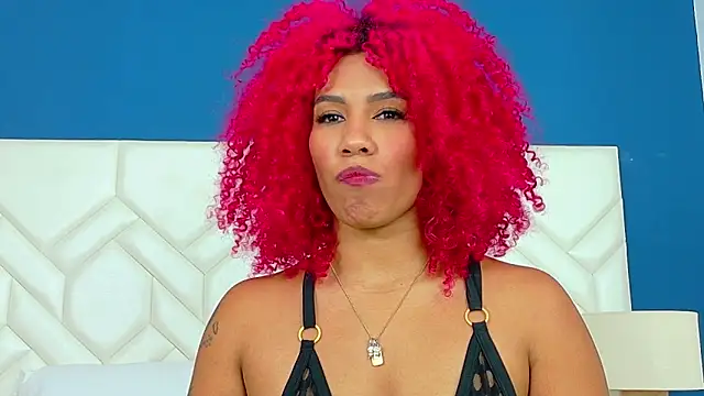 RubyRossel online show from April 26, 6:16 pm