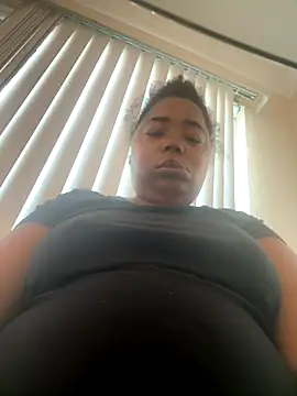 JCCaramelbarbie1 online show from November 9, 9:44 pm