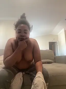 JCCaramelbarbie1 online show from January 16, 3:52 pm