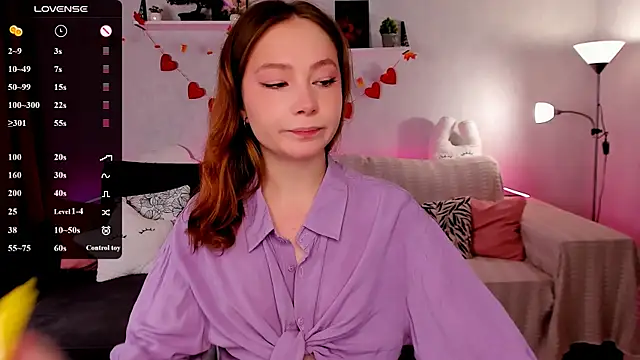 LanaBlu  online show from November 30, 8:40 am