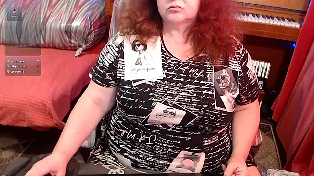 RoseRed69 online show from February 25, 8:35 am