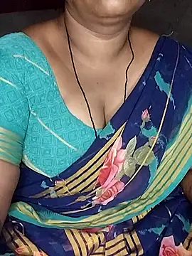 Snapshot of Latha-Hyd chatting on October 21, 2:26 am Latha-Hyd online show from October 21, 2:26 am