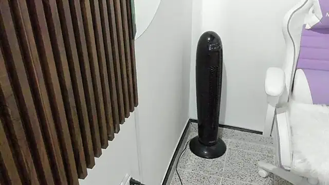 mia six66 online show from March 3, 1:33 am