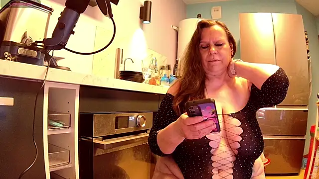 Endrocleia online show from April 8, 12:24 am