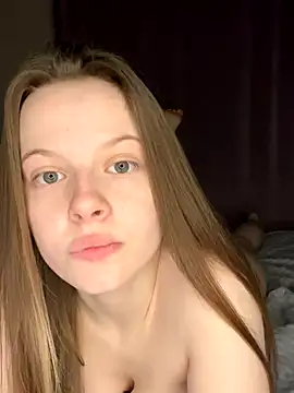 wrenlie online show from September 16, 12:18 am