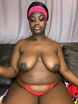 Snapshot of HornyxLadie chatting on October 12, 11:29 pm HornyxLadie online show from October 12, 11:29 pm