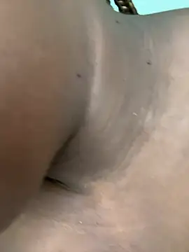 HornyxLadie online show from February 22, 3:07 am