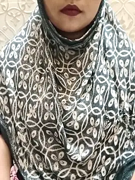 Indian-Nazia online show from September 26, 7:55 pm