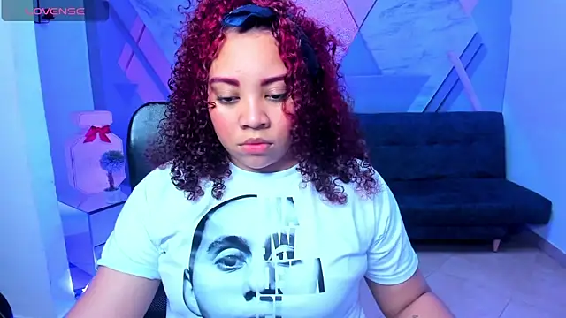 AngelaCoffee online show from September 17, 3:48 am