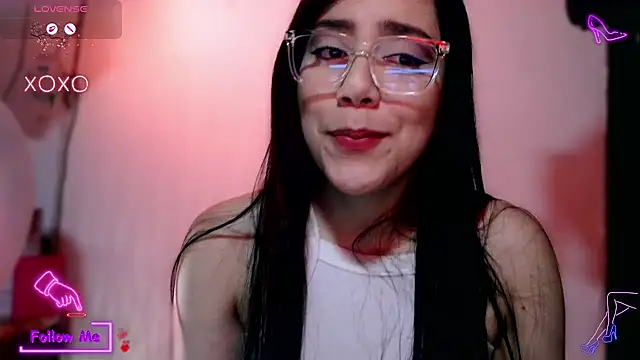 Snapshot of LauGrayJ chatting on October 22, 10:15 pm LauGrayJ online show from October 22, 10:15 pm