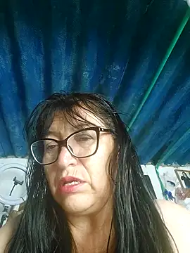 clarita 01 online show from March 25, 1:03 pm