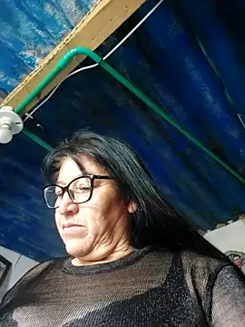 clarita 01 online show from March 5, 2:57 pm