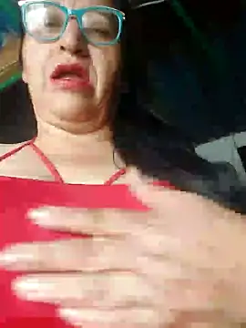 clarita 01 online show from February 20, 12:50 pm