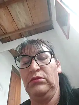 clarita 01 online show from March 30, 10:09 pm