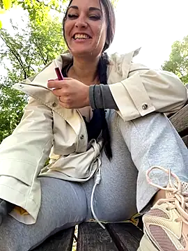 AlexandraRand online show from October 22, 9:25 am