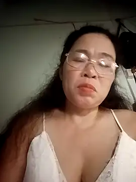 Sexy-asslove90 online show from October 17, 1:25 pm