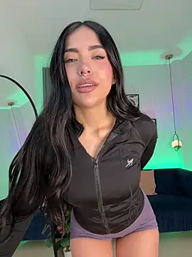 Luna  Ponce online show from March 6, 2:56 pm
