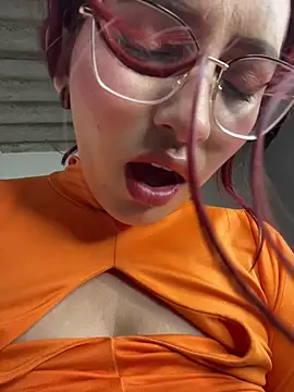 VioletPearson online show from February 14, 8:27 am