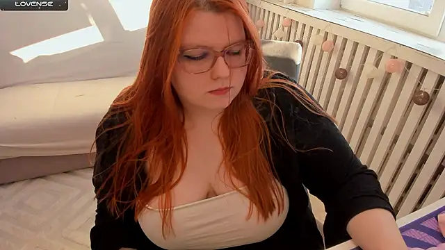 Melissa Purr online show from February 4, 12:52 pm