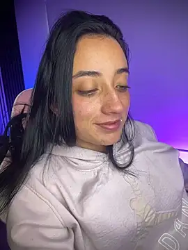 Ady 18 online show from April 2, 8:17 pm