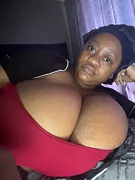 Chubbykarisma27 online show from July 18, 1:46 pm