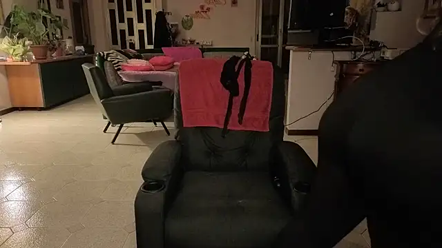 peachgirlmartyna online show from October 29, 5:37 pm