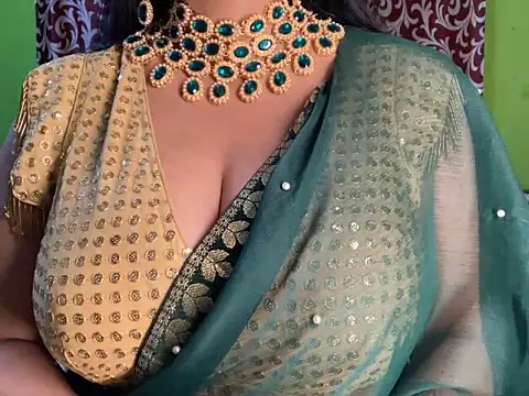 Aishwarya 101  online show from September 19, 12:15 pm