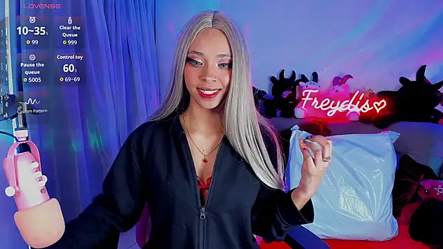 Miss freydis online show from March 26, 4:25 am