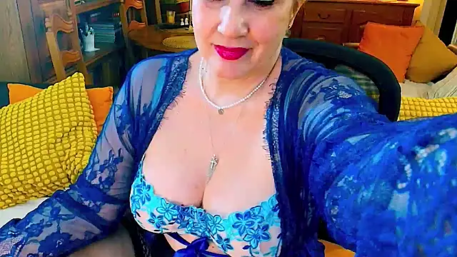 GattonaBiondona online show from March 5, 9:05 am