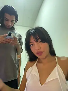RoomExotic11 online show from July 29, 11:16 pm