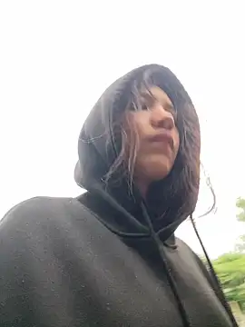 RoomExotic11 online show from November 29, 11:25 am