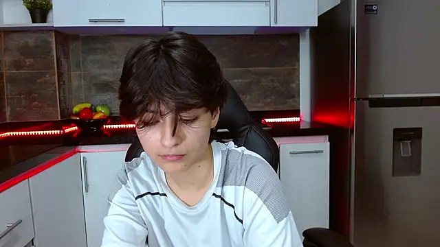 Bryce Evans online show from November 25, 3:25 pm