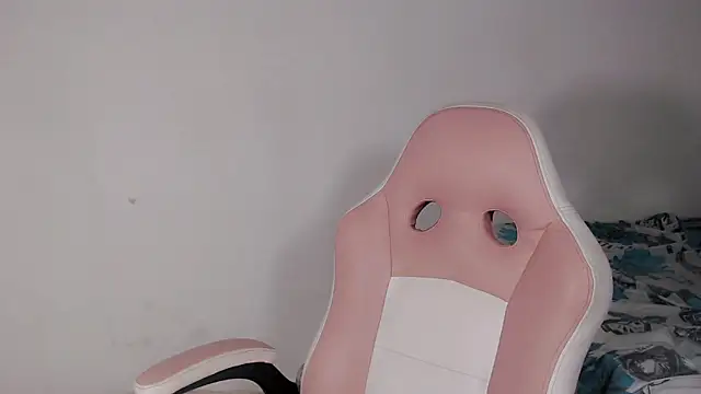 jasmin brunette  online show from November 13, 12:26 pm