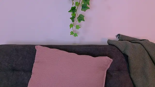 LilithSmith  online show from February 21, 11:44 am