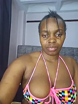 Snapshot of freaky_j_ chatting on October 18, 12:36 am freaky j  online show from October 18, 12:36 am