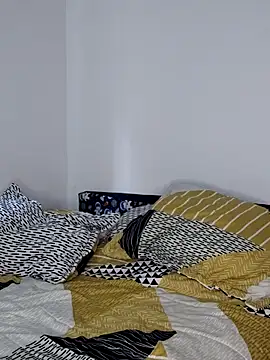 LisbethMoore  online show from September 29, 4:45 pm