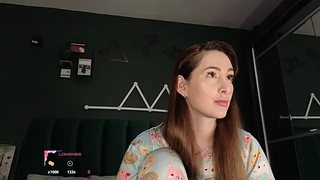 kimmie meow online show from December 2, 7:16 pm