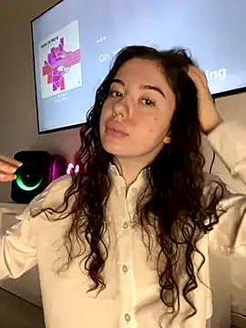 Kimi Ass online show from October 30, 10:38 am