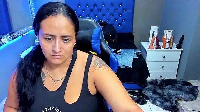 NikolPervertUnlimit online show from December 21, 1:10 am