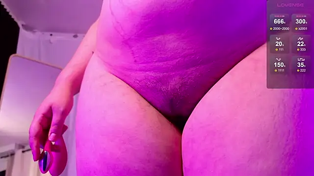 amberxoxhoney online show from July 10, 10:32 pm