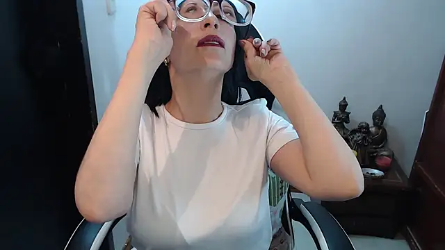 AnasstaciaEvans online show from March 4, 2:18 am