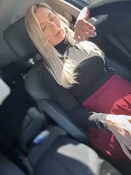 Crazy-Rosa online show from March 13, 7:20 am