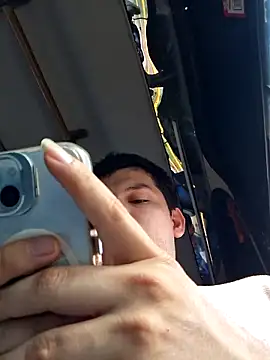  Ottis  online show from February 3, 7:40 pm