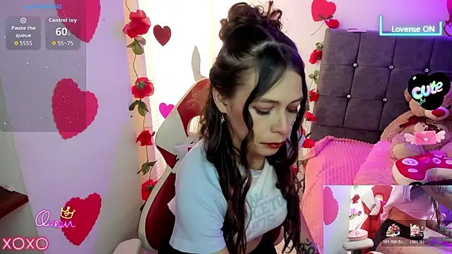 sweetlittlelisa online show from February 17, 7:35 pm