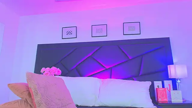 SophieCarther online show from November 21, 12:29 pm