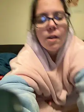 Hotmess express420 online show from December 2, 2:02 am