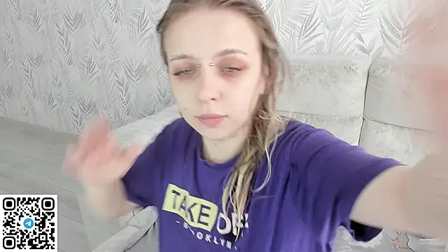 Alice Halle online show from May 30, 7:28 am